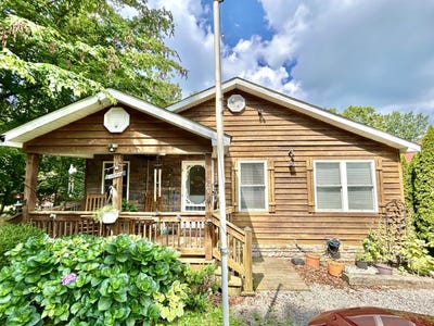 /international/us/20-dogwood-road-burnside-ky-110100751996/