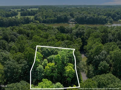 /international/us/605-canotage-court-cedar-grove-nc-110101095643/?lang=zh-tw