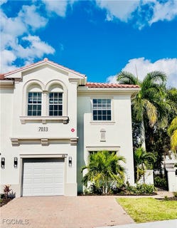 /international/us/7033-ambrosia-lane-naples-fl-110103648338/
