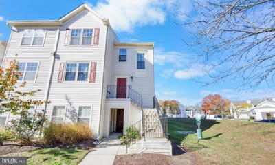 /international/us/10-l-sandstone-court-annapolis-md-110103392904/