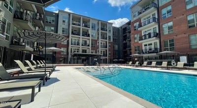 /international/us/511-s-mangum-street-durham-nc-110105777005/