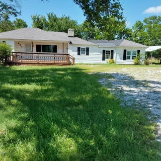/international/us/807-e-pennell-street-carl-junction-mo-110109135065/