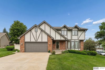 /international/us/603-dearborn-circle-papillion-ne-110108572234/