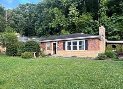 /international/us/406-lincoln-avenue-paintsville-ky-110104855051/