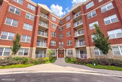 /international/us/1-itasca-place-itasca-il-110108961399/