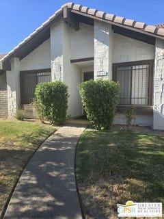 /international/us/2234-s-linden-way-palm-springs-ca-110120514437/