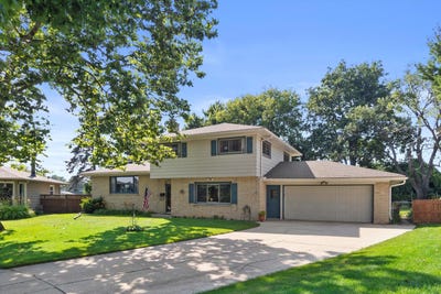 /international/us/1504-roosevelt-ave-racine-wi-110101100526/