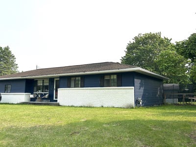 /international/us/1200-crestview-drive-alpena-mi-110099977651/