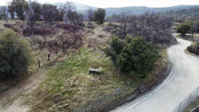 /international/us/3-corrine-lake-rd-north-fork-ca-110095650874/