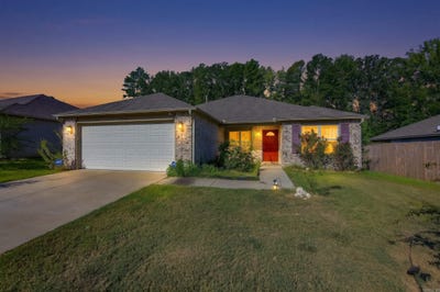 /international/us/7130-woodsgate-cove-alexander-ar-110110325942/