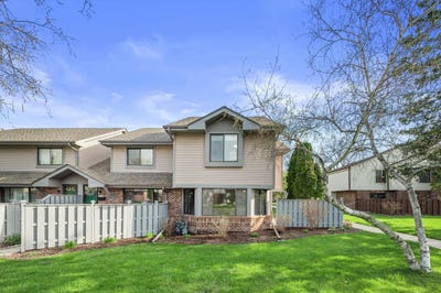 /international/us/1460-28th-ct-kenosha-wi-110107382579/