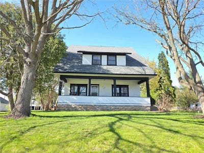 /international/us/140-w-main-street-lewiston-mn-110108074857/