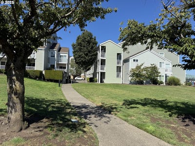 /international/us/311-n-hayden-bay-dr-portland-or-110101807820/