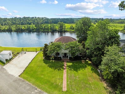 /international/us/44-bluff-view-ct-georgetown-sc-110100892011/