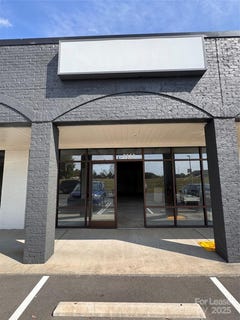 /international/us/2361-concord-lake-road-concord-nc-110102687662/