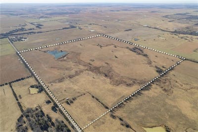 /international/us/queens-road-bartlett-ks-110105084938/