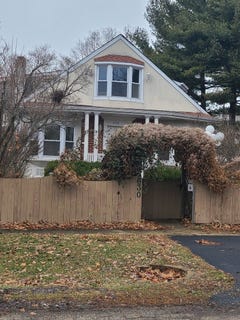 /international/us/630-whitney-avenue-winthrop-harbor-il-110104976611/