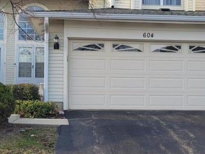 /international/us/604-sturnbridge-lane-schaumburg-il-110107923709/