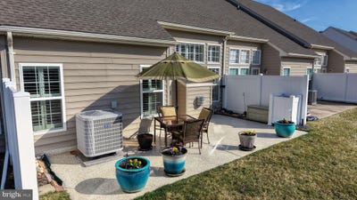 /international/us/32335-turnstone-court-millsboro-de-110106342853/
