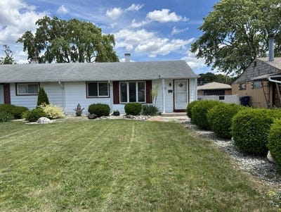 /international/us/8855-s-komensky-avenue-hometown-il-110108932157/