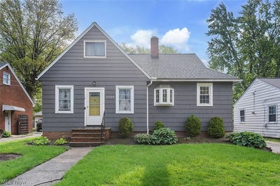 /international/us/4289-w-229th-street-fairview-park-oh-110107892360/