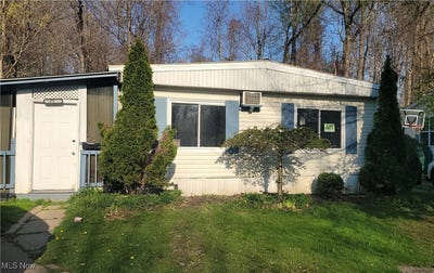 /international/us/135-paradise-boulevard-madison-oh-110098987692/