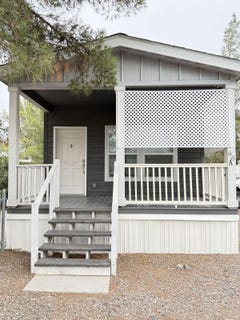 /international/us/1535-w-thatcher-blvd-safford-az-110108478718/