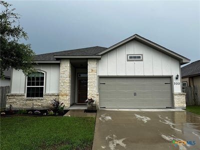 /international/us/322-brushy-creek-victoria-tx-110101101133/