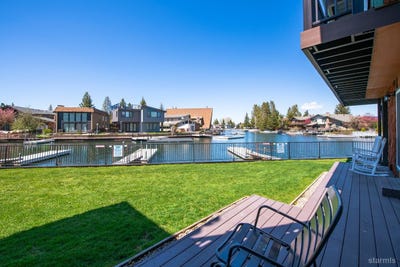 /international/us/2081-venice-drive-south-lake-tahoe-ca-110107889496/