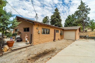 /international/us/42766-ranch-club-road-lake-hughes-ca-110109487773/