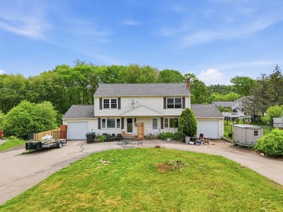 /international/us/13-sunnyside-lane-derry-nh-110108490684/