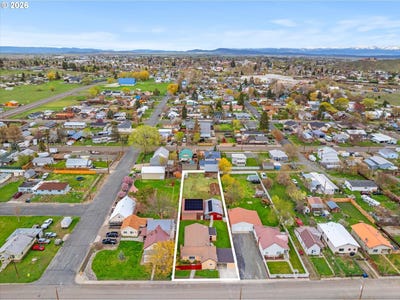 /international/us/2142-colorado-ave-bakercity-or-110107464423/