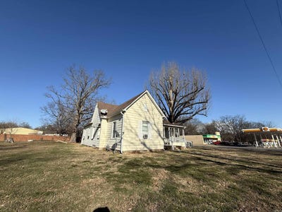 /international/us/512-w-6th-street-newark-ar-110105035806/