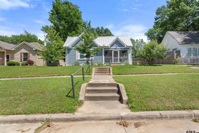 /international/us/310-n-line-st-mineola-tx-110107885186/
