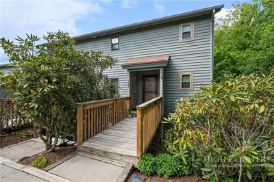 /international/us/122-village-drive-boone-nc-110108254751/