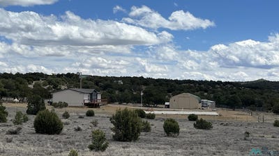 /international/us/12-ponderosa-vista-blvd-road-pie-town-nm-110107438321/