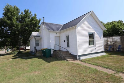 /international/us/822-w-4th-street-mishawaka-in-110101090911/