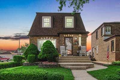 /international/us/1503-warwick-avenue-whiting-in-110100982680/
