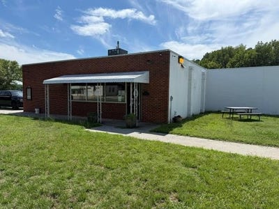 /international/us/17202-courthouse-rd-eastville-va-110109007262/