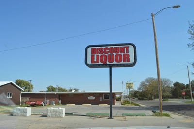 /international/us/713-e-kansas-plaza-garden-city-ks-110105879737/