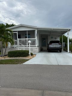 /international/us/701-aqui-esta-dr-punta-gorda-fl-110108507664/