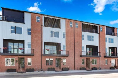 /international/us/215-carroll-street-fort-worth-tx-110101436937/