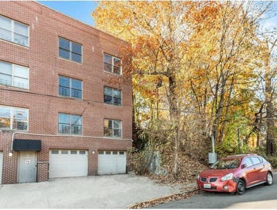 /international/us/3251-riverdale-ave-bronx-ny-110101115870/