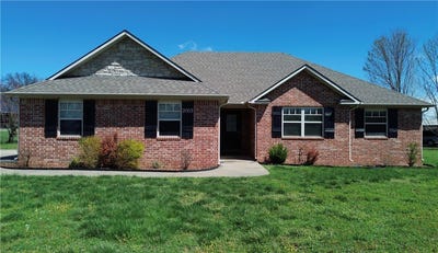 /international/us/2003-estates-drive-grove-ok-110108437101/