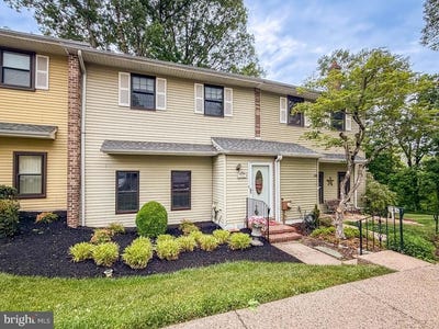 /international/us/52-woodbridge-court-n-langhorne-pa-110108386335/