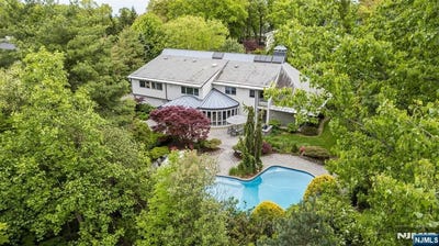 /international/us/4-hunter-ridge-woodcliff-lake-nj-110108012403/