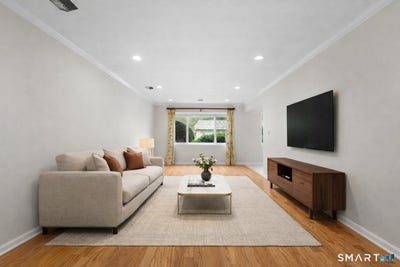 /international/us/132-southport-woods-drive-fairfield-ct-110107434769/