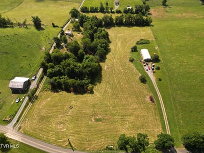 /international/us/9060-stillmeadows-lane-meadowview-va-110100654748/