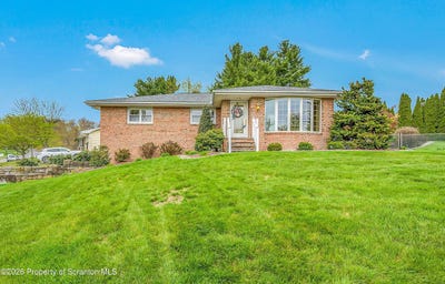 /international/us/106-old-ridge-road-archbald-pa-110107515249/