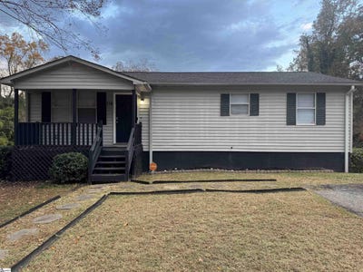 /international/us/114-celestial-street-spartanburg-sc-110103419523/